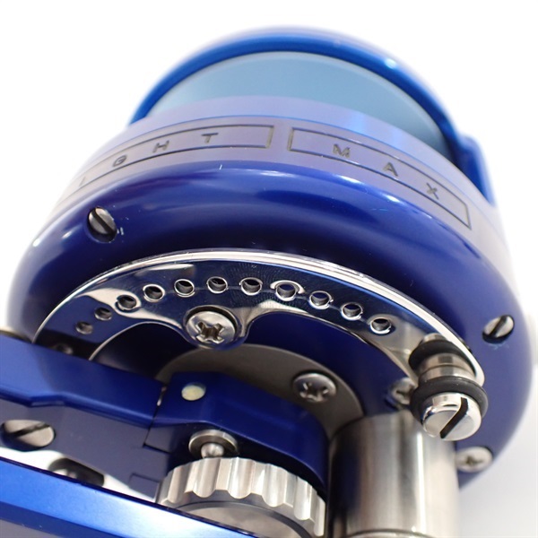 Ｃ３ーＲＨブルーリミテッド